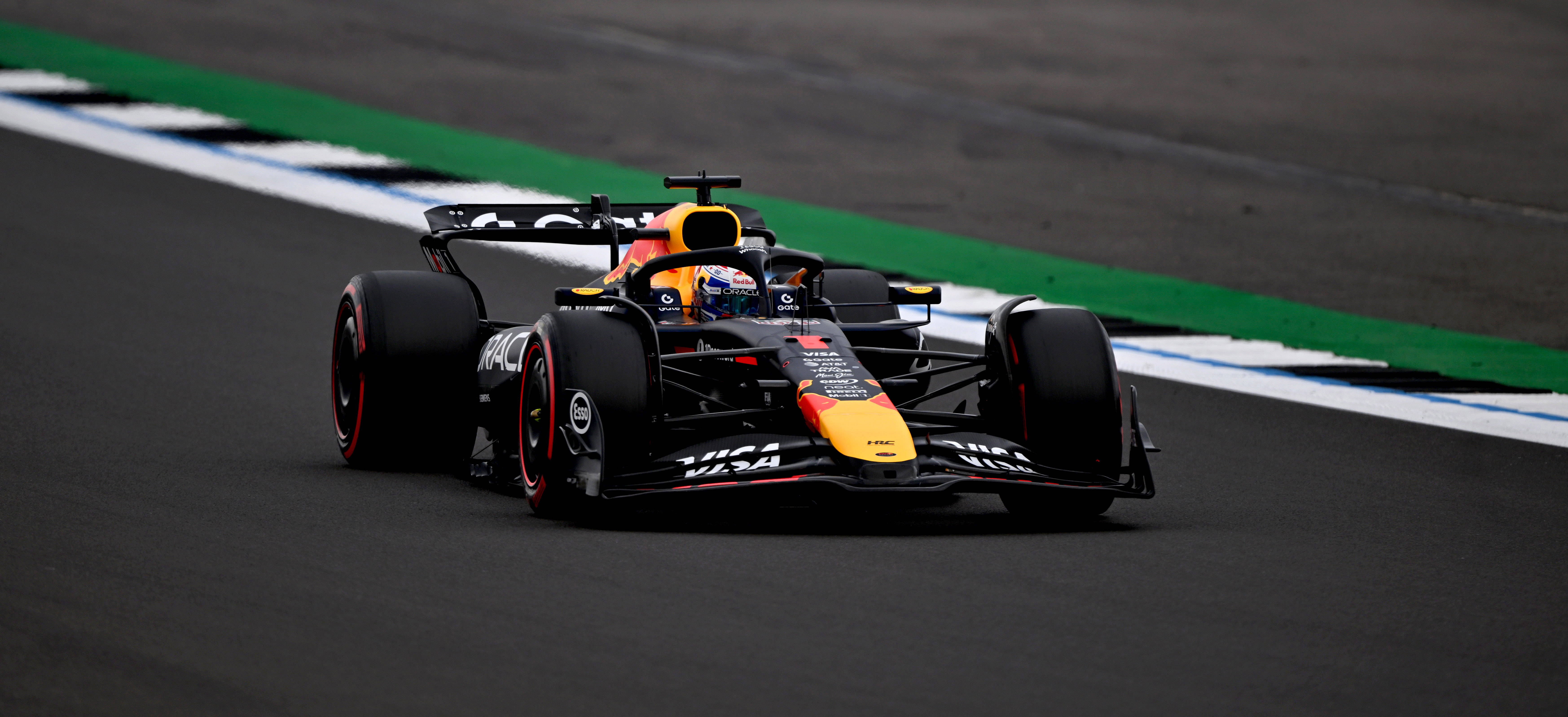 包含迈凯伦轻取雷诺车队,维斯塔潘带队取胜的词条 包含迈凯伦轻取雷诺车队,维斯塔潘带队取胜的词条