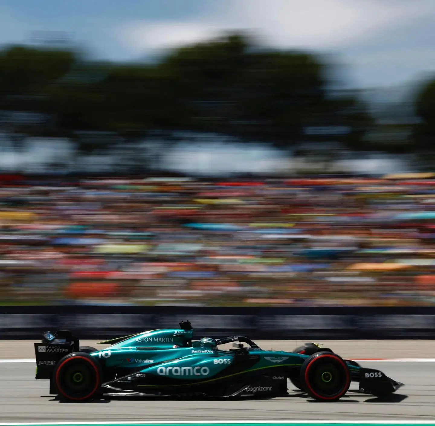 梅赛德斯绝杀迈凯伦，诺里斯关键制胜