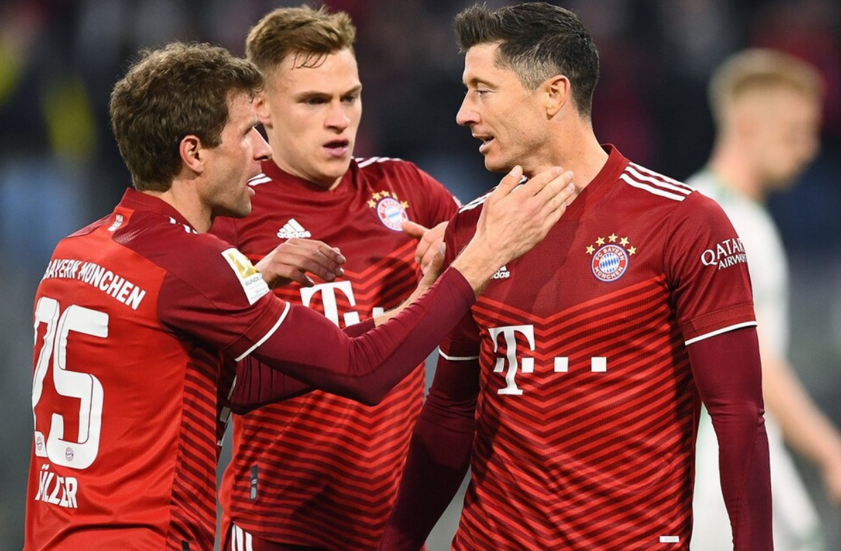 尤文横扫荷兰，基米希统治全场